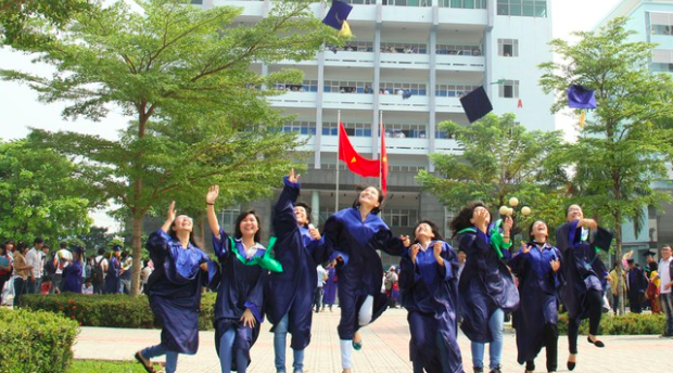 lam bang dai hoc gia