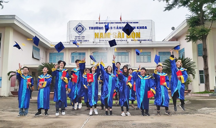 Truong cao dang bach khoa nam sai gon