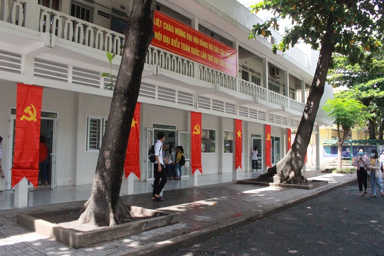 Cao Đẳng Công Nghệ Thông Tin TP.HCM