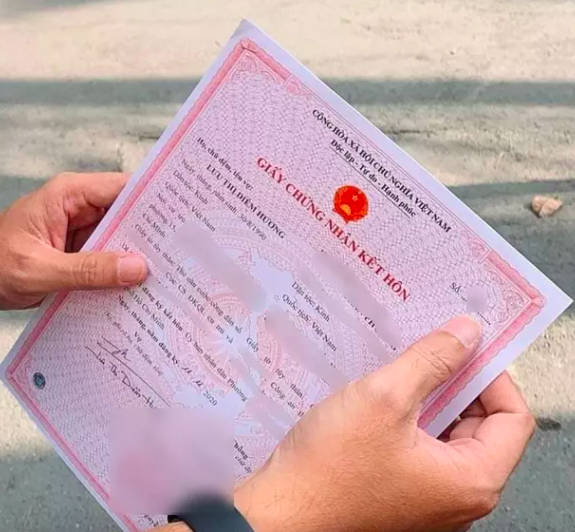 Làm giấy chứng nhận kết hôn