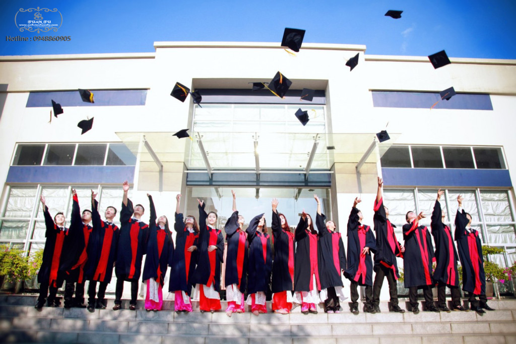 ai da lam bang dai hoc